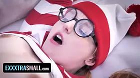 Cleo Clementine heads for a spooky dick rail that makes her toes curl - teamskeet