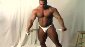 MUSCLE WORSHIP BODYBUILDER DANNY