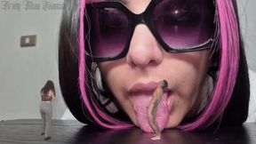 Giantess Boss Cuckholding her tiny employee's wife Cuckquean at office