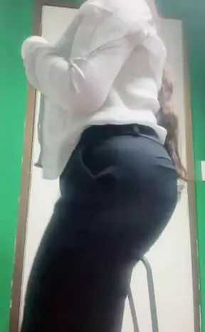 BIG BUTT BIG BUTT BIG ASS BUTT BIG BUTT TAKES OFF ALL HER UNIFORM AT HER HOT MEXICAN JOB SHOWS HER ANUS
