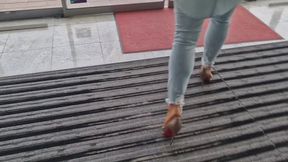 I m losing my shoe its too big HD mp4 1920x1080