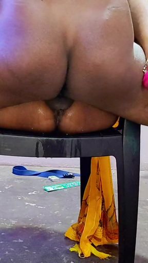 Bhabhi fuking neighbour boy&#039;s   Clip 2