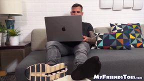 Wellcut Archer Croft showed off his beautiful body and gorgeous feet while relaxing