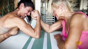 Bianca Blance - Armwrestling The Legend