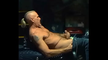 See My Cock, a jerkin off compilation