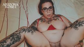 Perverted inked PAWG emotional adult clip