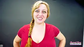 Huge Boobs Voluptuous Babe Give Bj Instruction - Gwen Durango