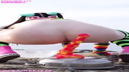 japanese girl dildo 2