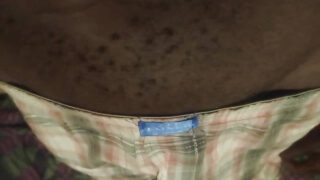 Publiczny film przedstawiający europejskich gejów uprawiających seks analny