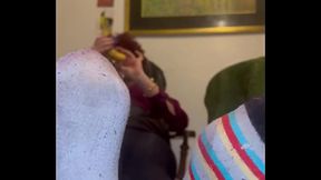 Findom: Foot Worship