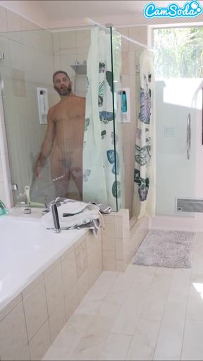 Shower sex with Sisi Rose and Damon Dice leads to a messy cumshot orgasm