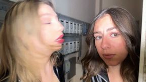 A double police questioning for thieves Luna and Naomi