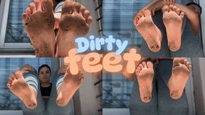 Dirty feet whit ground