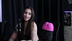 Come&ccedil_ou a ficar com casais, um enfiava o pau, a outra metia a buceta, e perdeu a virgindade com. - Bahala Model &amp_ DJ Rafa Loira