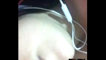 Hasiendo video llamada con mi esposa