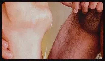 Ruru Kashiwagi gives an asian blow job for group bukkake Streaming now