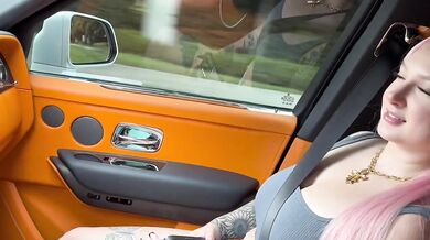Gets Ripped Her Wet Pussy in My RR with Big Dick Raw POV