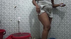 Desi Babe Removing Clothes in Shower
