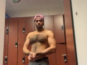 Hairy Otter shows off Muscles