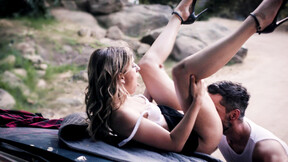 Kristenscott & Mikemancini Fucking Outdoors by the Road