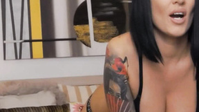 Big Boobed Tatted Chick Fucks Her Cunt with her Toy