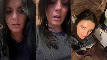 Beautiful MilfyCalla with hungry pussy pee in the toilet, pissing close up