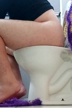 Look at the Thickness of This Gay Hottie's Leg