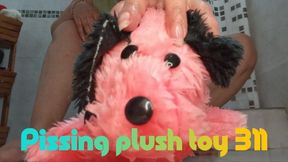 Pissing plush toy 311