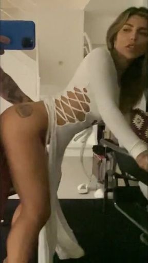 BEST OF TAMI TSUNAMI - anniversario su Pornhub ! ( amatoriale italiano, cuckold, stepmom, joi )