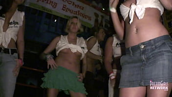 These Girls Can&#039_t Wait To Be A Major Disappointment