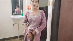 Abbujan ne salwar utar ke choda