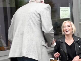 Tattooed large booty golden-haired likes to smash hard with her fucker