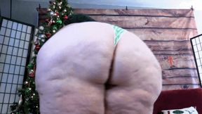 Bailey Blows: BBW Christmas - MP4 sd