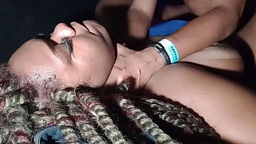 Metido a fudedor levou a Bbw pra cabine e acabou gozando seco e não deu leite para ela