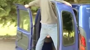 Oma Parkplatzsex