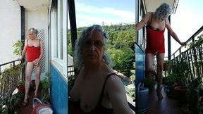 una puta en el balcon