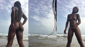 crazybitch fingering her anal hole at the beach side whiles talking to a stranger who was taking me some videos