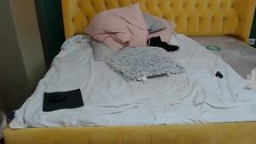 fuck my pussy,make vibrate and squirt hard :P
