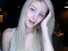 sexy amateur hot blonde teen show webcam