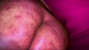 Big Ass Muslim Arab Hot MILF Stepmom Clean Stepson&#039;s Room &amp; Show her huge naked ass &amp; Pussy to seduce him