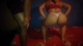 madura y joven de de 18 anos teniendo sexo rico todo el dia