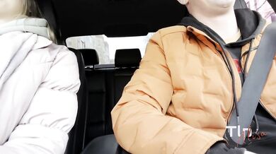 Fucked an unknown milf in the car. Public sex on the street (subtitles)