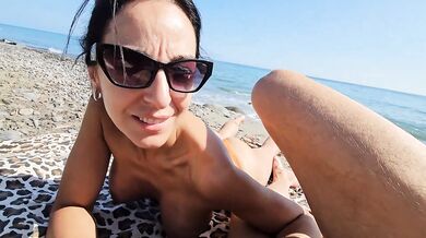 Voyeurs Watch Big Tits MILF Maya Choke Luca Huge Cock Beach Gush