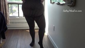 BBW in pantyhose fashion show