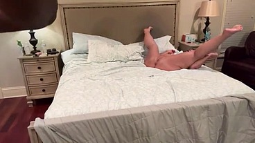 TeeTee PAWG Come Fuck Me While They're Watching The Game & Breed Me