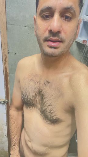 Bath time under the shower