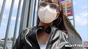 Peruana Mariana acepta regalos a cambio ded sexo en mi departamento