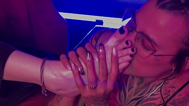 Sexo com Cheiro: Como Transar com Quem Ama Chulé