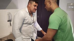 yuri gaucho - paciente com febre do tesao - medico socou pica medicinal na garganta do puto