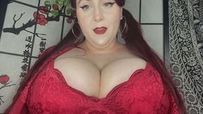 Red Lips & Cleavage Worship